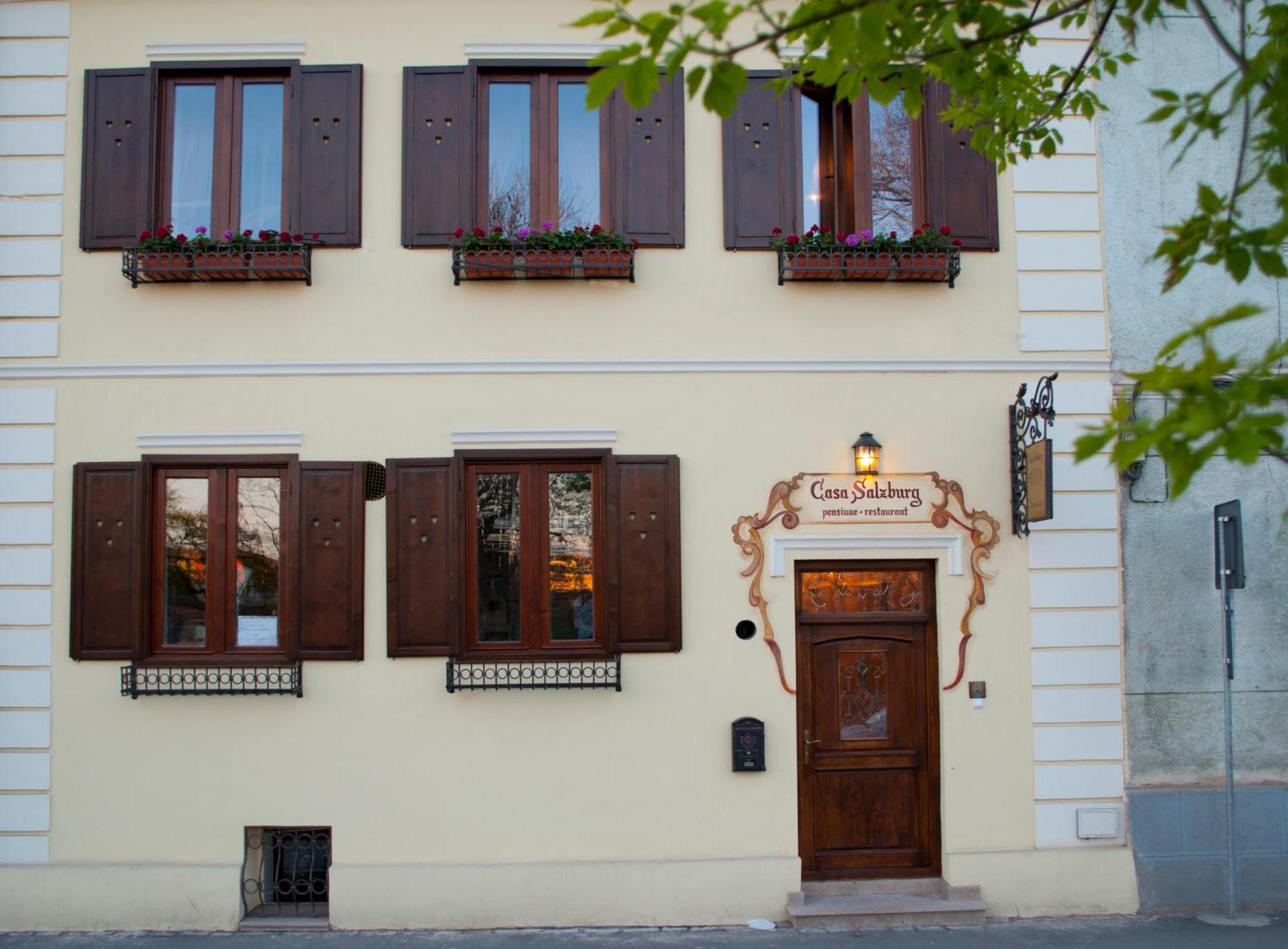 Casa Salzburg Hotel Sibiu Exterior photo