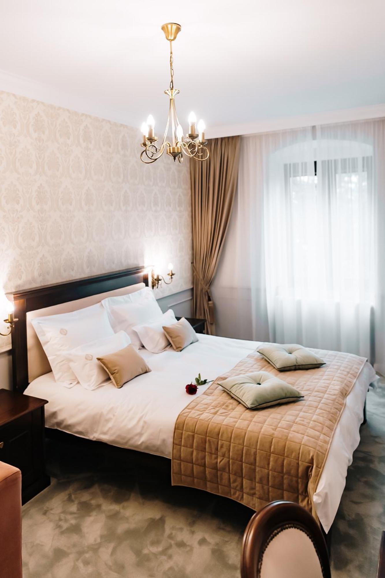 Casa Salzburg Hotel Sibiu Exterior photo
